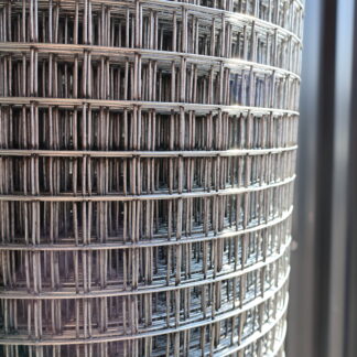 Standard galvanized (Class C) welded mesh, 1.2 m high, 25 × 25 mm block size, 1.60 mm wire, 30 m roll